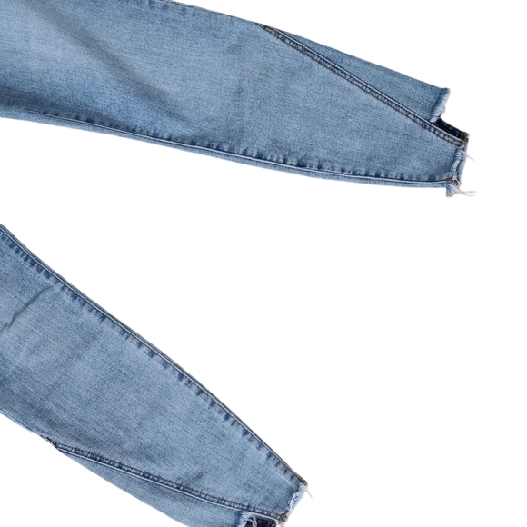 Kut from the Kloth Connie Ankle Skinny Step-Hem Jeans Size 6. - Picture 8 of 14